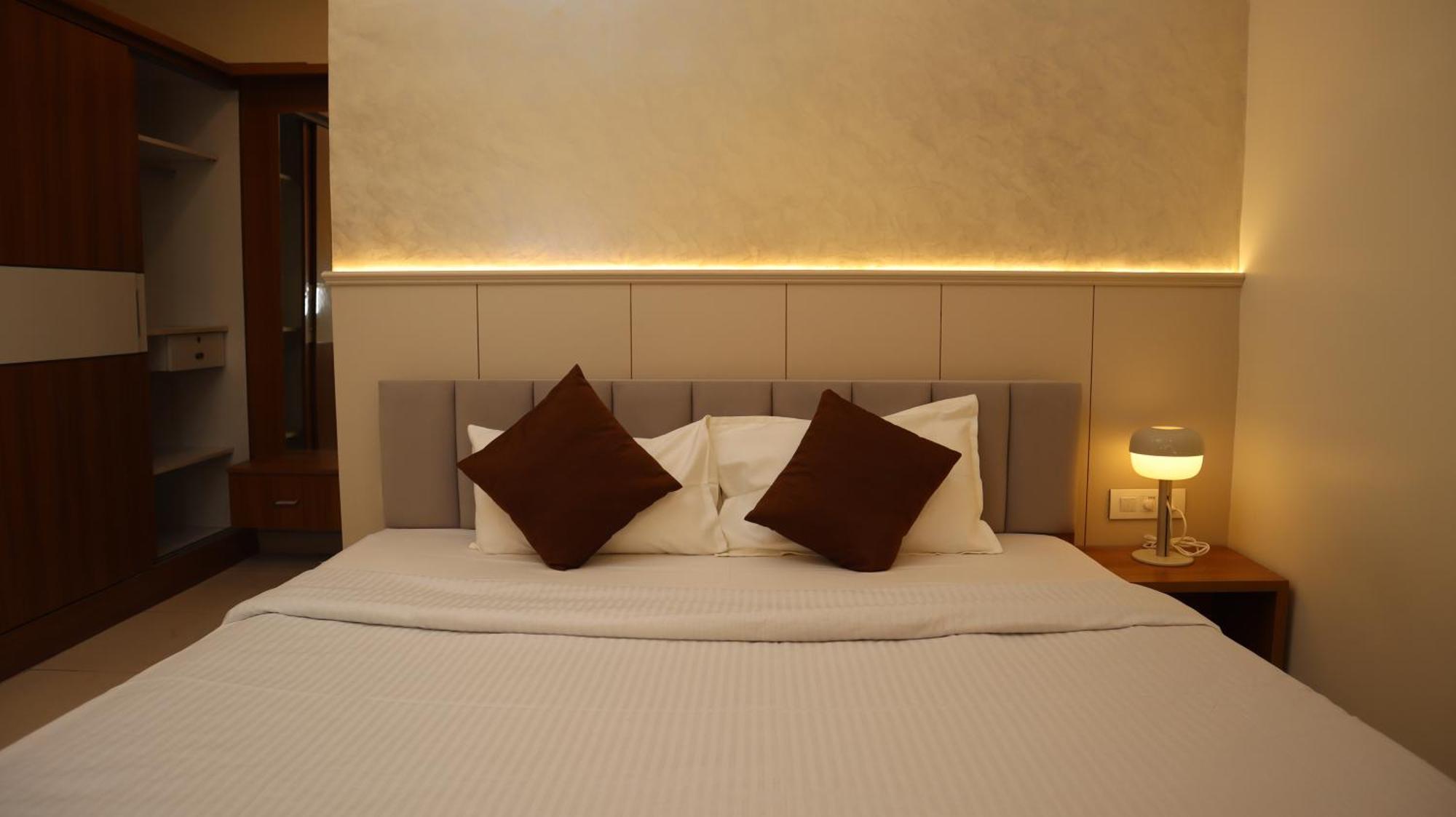 Dcasa Apartment Hotel Hyderabad Exterior foto